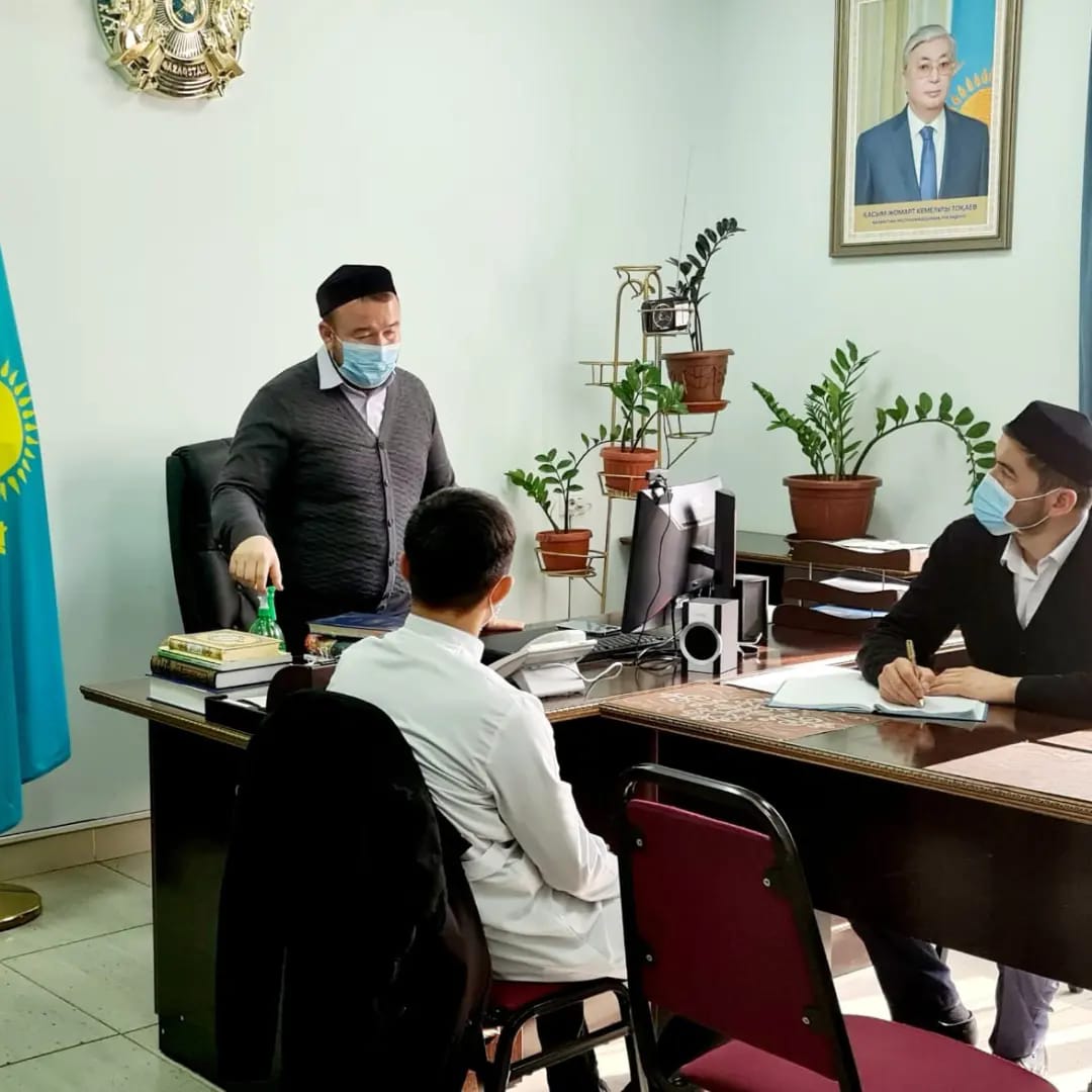 Медицина қызметкерлерімен жиын өткізілді. post thumbnail image